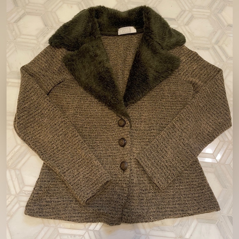 Vintage Green Faux Fur Collar Button Front Knit Cardigan Jacket Khaki Brown
